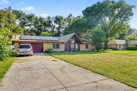 Casa en venta en Auburndale, Florida, 3 dormitorios, 141.77 m2 № 2200285 - foto 2