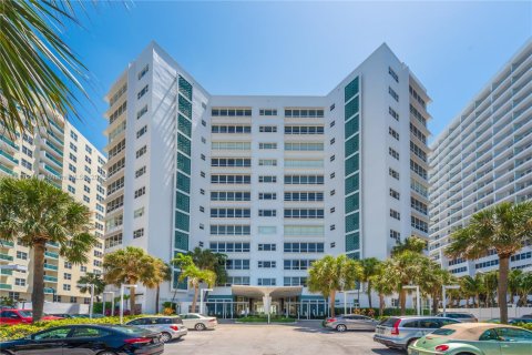 Copropriété à louer à Miami Beach, Floride: 64.47 m2 № 1772605 - photo 13