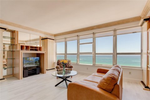 Copropriété à louer à Miami Beach, Floride: 64.47 m2 № 1772605 - photo 2