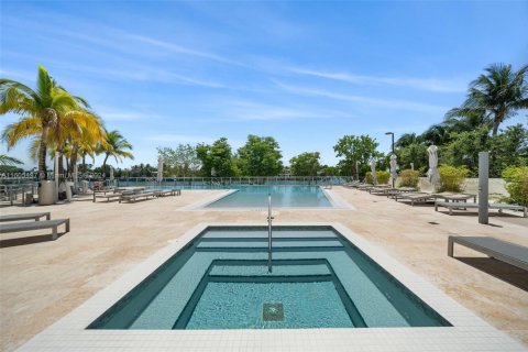 Copropriété à louer à Miami Beach, Floride: 2 chambres, 109.16 m2 № 2018559 - photo 30