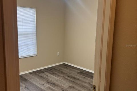 Townhouse in Wesley Chapel, Florida 2 bedrooms, 110 sq.m. № 2116208 - photo 13