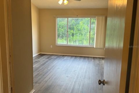 Townhouse in Wesley Chapel, Florida 2 bedrooms, 110 sq.m. № 2116208 - photo 22