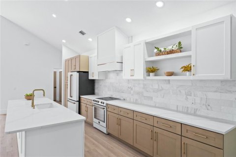 Casa en venta en DeBary, Florida, 3 dormitorios, 231.61 m2 № 1757170 - foto 12