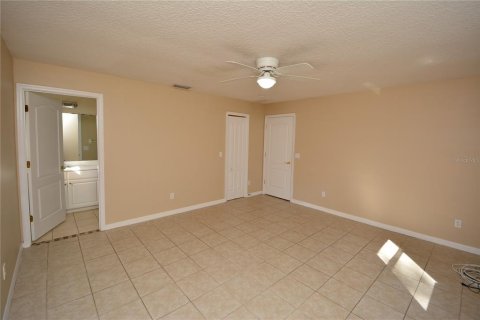 Apartment in Palm Coast, Florida 3 bedrooms, 121.98 sq.m. № 2427465 - photo 12