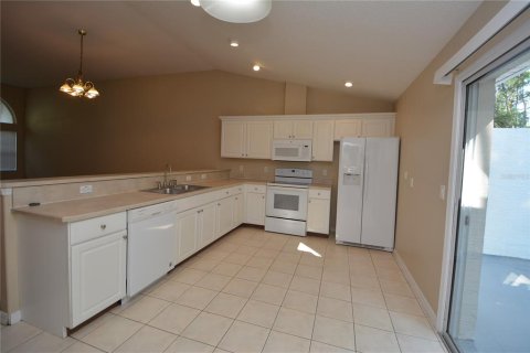 Apartment in Palm Coast, Florida 3 bedrooms, 121.98 sq.m. № 2427465 - photo 6