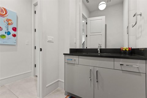 Adosado en venta en Winter Park, Florida, 3 dormitorios, 305.28 m2 № 2222461 - foto 23