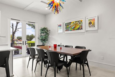 Adosado en venta en Winter Park, Florida, 3 dormitorios, 305.28 m2 № 2222461 - foto 14