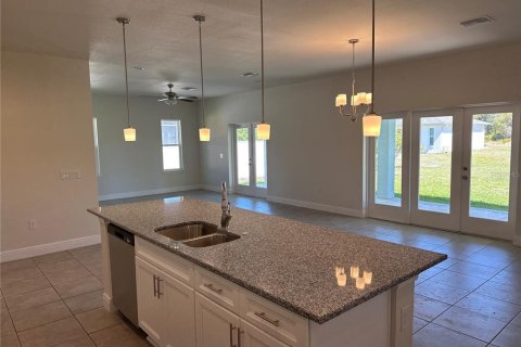 House in North Port, Florida 3 bedrooms, 208.84 sq.m. № 2204408 - photo 12