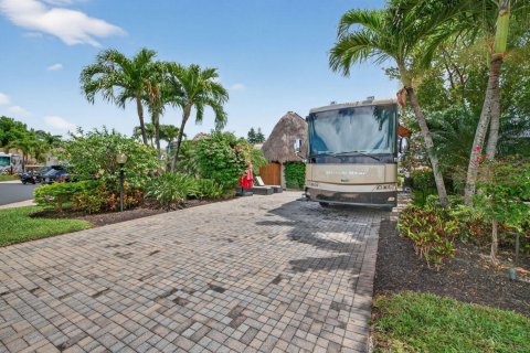 Condominio en venta en Margate, Florida, 1 dormitorio, 55 m2 № 2173014 - foto 4