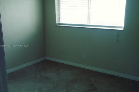 Condo in Fort Lauderdale, Florida, 1 bedroom  № 1994328 - photo 7