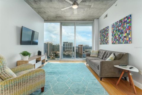 Condo in Orlando, Florida, 2 bedrooms  № 1735568 - photo 9
