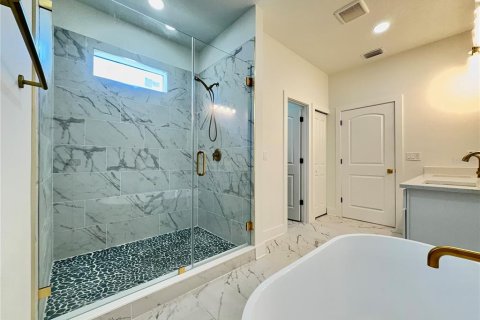 Villa ou maison à vendre à Tampa, Floride: 3 chambres, 203.27 m2 № 2399347 - photo 20