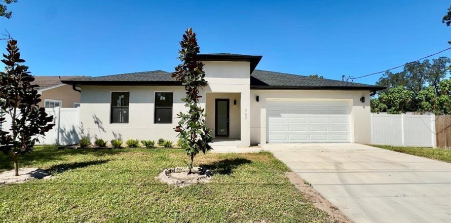 Villa ou maison à Tampa, Floride 3 chambres, 203.27 m2 № 2399347