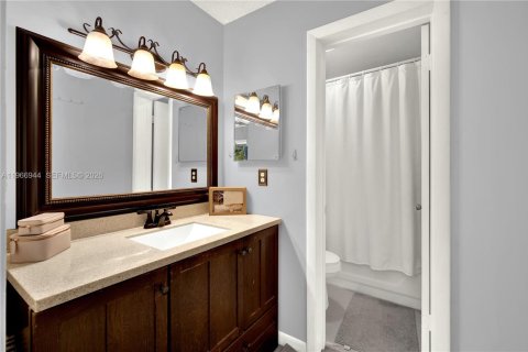 Adosado en venta en Coconut Creek, Florida, 2 dormitorios, 114.27 m2 № 2032871 - foto 19