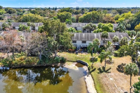 Adosado en venta en Coconut Creek, Florida, 2 dormitorios, 114.27 m2 № 2032871 - foto 30