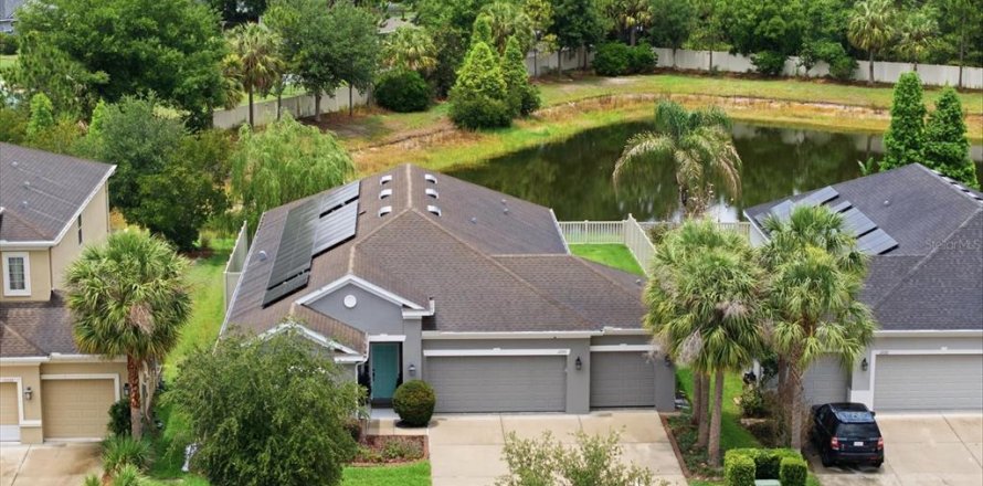 Villa ou maison à Fish Hawk, Floride 4 chambres, 222.97 m2 № 2102529
