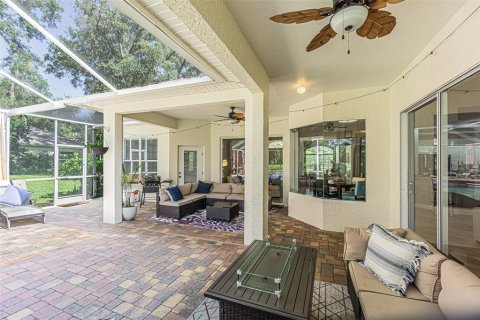 House in Lutz, Florida 4 bedrooms, 303.51 sq.m. № 2157367 - photo 24