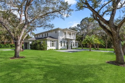 Casa en venta en Miami, Florida, 6 dormitorios, 530.47 m2 № 2011718 - foto 4