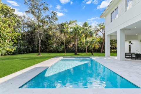 Casa en venta en Miami, Florida, 6 dormitorios, 530.47 m2 № 2011718 - foto 26