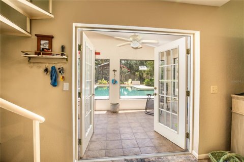 House in Grand Island, Florida 4 bedrooms, 282.89 sq.m. № 1796939 - photo 26