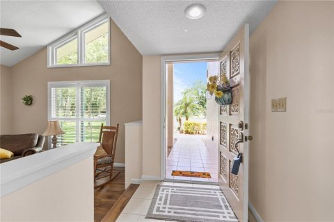 House in Grand Island, Florida 4 bedrooms, 282.89 sq.m. № 1796939 - photo 5