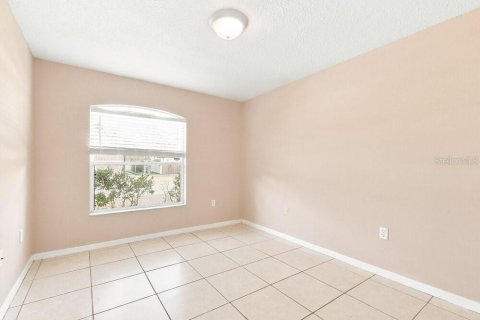 Villa ou maison à louer à Orlando, Floride: 3 chambres, 120.03 m2 № 2386813 - photo 13