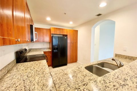 Condominio en alquiler en Doral, Florida, 3 dormitorios, 112.13 m2 № 1956247 - foto 11