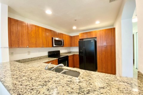 Condominio en alquiler en Doral, Florida, 3 dormitorios, 112.13 m2 № 1956247 - foto 10