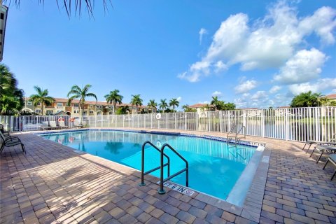 Condominio en alquiler en Doral, Florida, 3 dormitorios, 112.13 m2 № 1956247 - foto 26