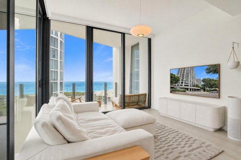 Купить кондоминиум в Майами, Флорида 1 комната, 90.86м2, № 2254523 - фото 4