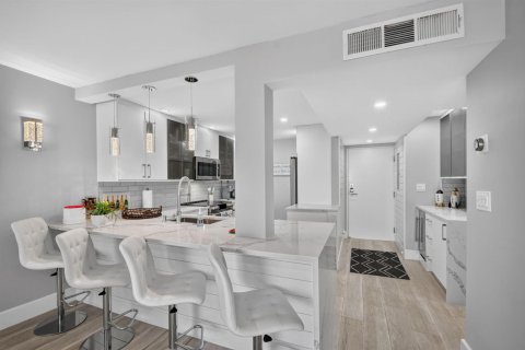 Copropriété à louer à South Palm Beach, Floride: 2 chambres, 111.58 m2 № 2403924 - photo 28