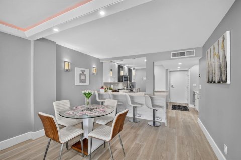 Copropriété à louer à South Palm Beach, Floride: 2 chambres, 111.58 m2 № 2403924 - photo 15