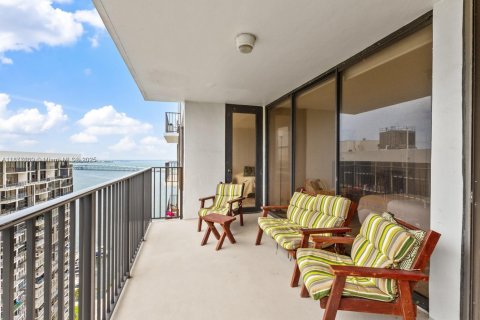 Copropriété à vendre à Miami, Floride: 2 chambres, 136.29 m2 № 1922766 - photo 7