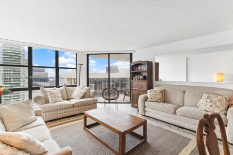 Copropriété à vendre à Miami, Floride: 2 chambres, 136.29 m2 № 1922766 - photo 2