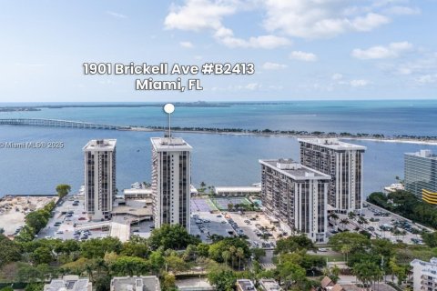 Copropriété à vendre à Miami, Floride: 2 chambres, 136.29 m2 № 1922766 - photo 23