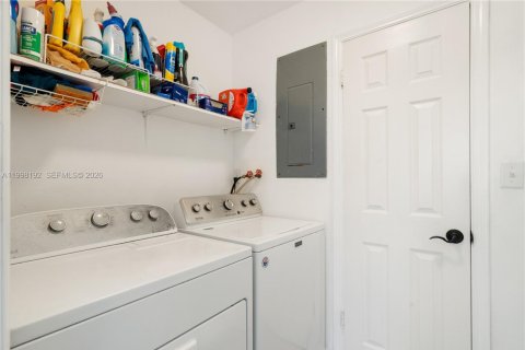 Villa ou maison à vendre à Homestead, Floride: 4 chambres, 303.79 m2 № 2060274 - photo 26