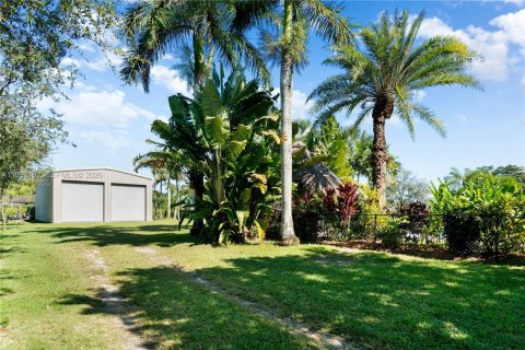 Villa ou maison à vendre à Homestead, Floride: 4 chambres, 303.79 m2 № 2060274 - photo 3