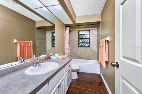 Casa en venta en North Port, Florida, 4 dormitorios, 170.01 m2 № 2258594 - foto 30