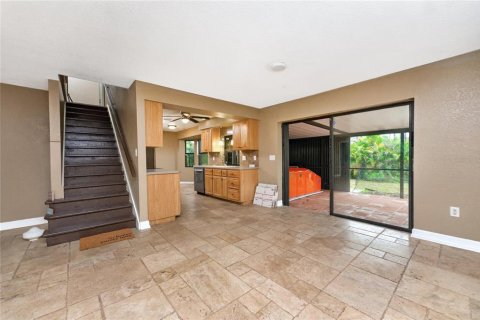 Casa en venta en North Port, Florida, 4 dormitorios, 170.01 m2 № 2258594 - foto 17