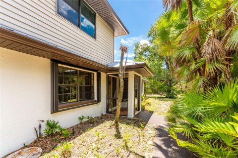 Casa en venta en North Port, Florida, 4 dormitorios, 170.01 m2 № 2258594 - foto 5