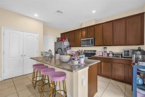 Adosado en venta en Windermere, Florida, 3 dormitorios, 183.39 m2 № 2130001 - foto 11