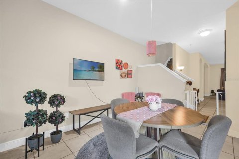 Adosado en venta en Windermere, Florida, 3 dormitorios, 183.39 m2 № 2130001 - foto 9