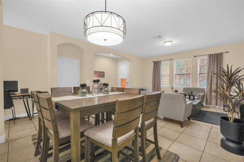 Adosado en venta en Windermere, Florida, 3 dormitorios, 183.39 m2 № 2130001 - foto 7