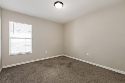 House in Tampa, Florida 3 bedrooms, 125.6 sq.m. № 2205683 - photo 15