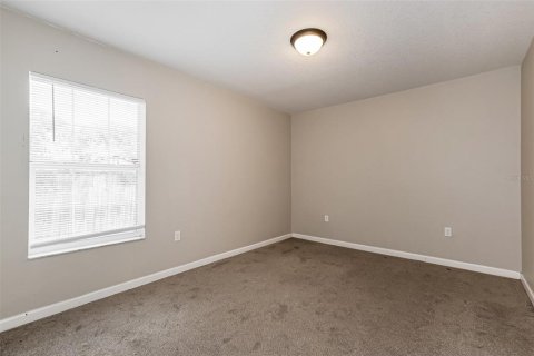 House in Tampa, Florida 3 bedrooms, 125.6 sq.m. № 2205683 - photo 14