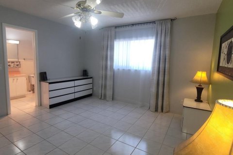 Copropriété à louer à Hollywood, Floride: 1 chambre, 69.68 m2 № 2169447 - photo 30
