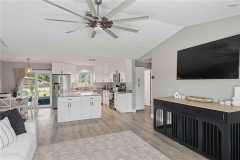 Casa en venta en North Port, Florida, 3 dormitorios, 171.68 m2 № 2145462 - foto 13