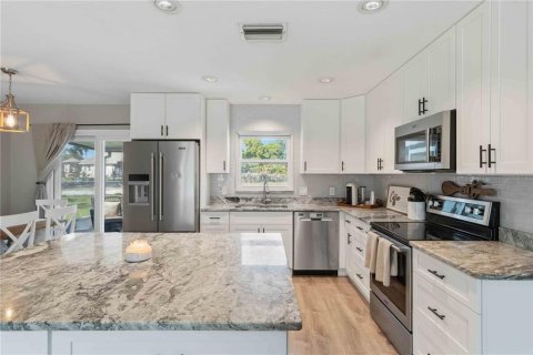 Casa en venta en North Port, Florida, 3 dormitorios, 171.68 m2 № 2145462 - foto 14