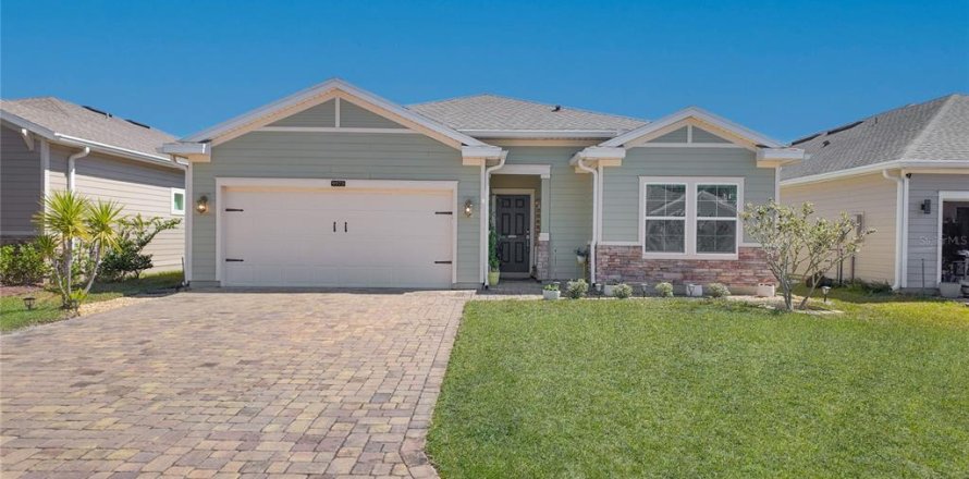 House in Jacksonville, Florida 3 bedrooms, 143.81 sq.m. № 1516016