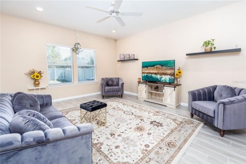 House in Jacksonville, Florida 3 bedrooms, 143.81 sq.m. № 1516016 - photo 15
